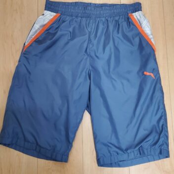 647【中古 ハーフパンツ】プーマ　ハーフパンツM